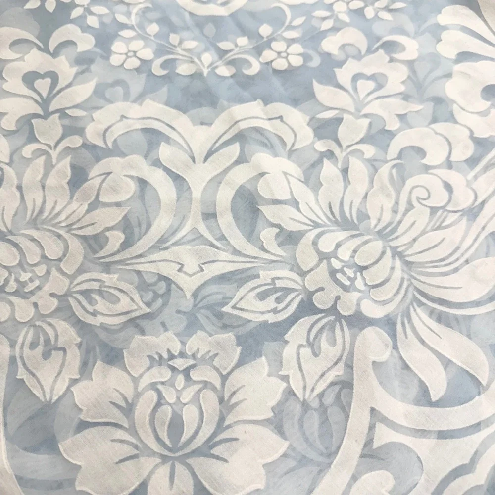 Vintage Round‎ Damask Floral Burnout Tablecloth 56